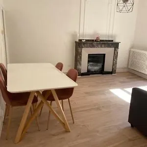  Appartement De Charme Au Coeur Du Centre . France